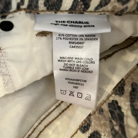 Joe’s Leopard print jeans - Picture 6 of 7